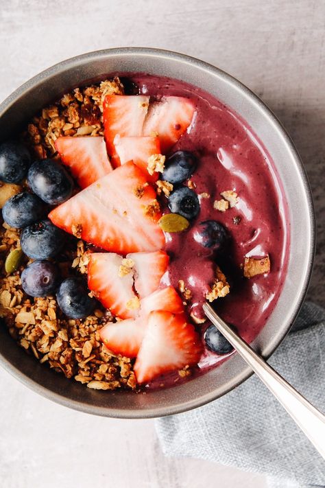 What Is Acai, Oat Milk Smoothie, Frozen Acai, Acai Puree, Acai Bowls Recipe, Acai Smoothie Bowl, Acai Bowls, Trader Joes Recipes, Acai Smoothie