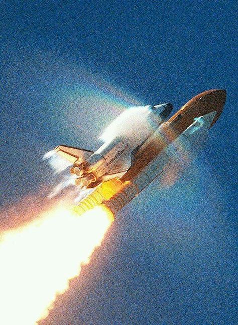 Nasa Space Shuttle, Air Space, Space Pictures, Space Program, Earth From Space, Sonic Boom, Space Nasa, Space Flight, Space Shuttle