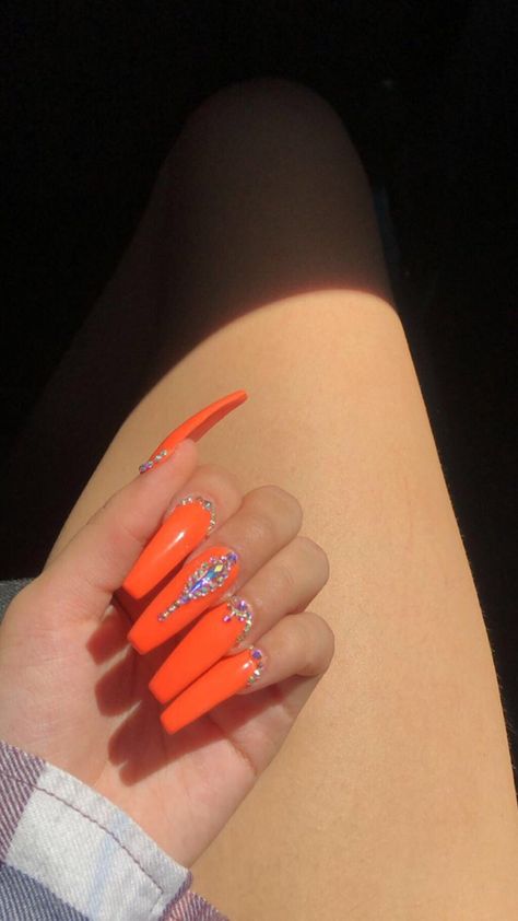 Orange French Tip Nails With Rhinestones, Orange Nails With Rhinestones, Orange Sparkly Nails, Nails With Gemstones, Orange Acrylic Nails, Orange Nail Designs, Orange Nail, Summer Orange, Edgy Nails