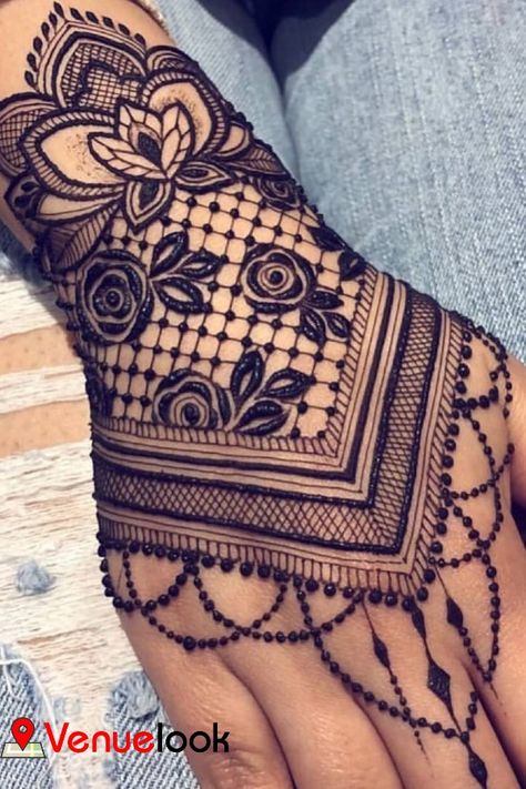 Henna Tattoo Sleeve, Henne Tattoo, Henna Inspired Tattoos, Henna Tattoo Hand, Henna Tattoo Designs Hand, Rose Mehndi Designs, Tattoo Hand, Henna Tattoo Designs Simple, Beautiful Henna Designs