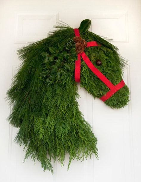 image 0 Horse Head Wreath, Horse Wreaths, Fresh Wreath, Winter Horse, Christmas Horses, Head Wreath, Holiday Door, Christmas Swags, Holiday Wreath