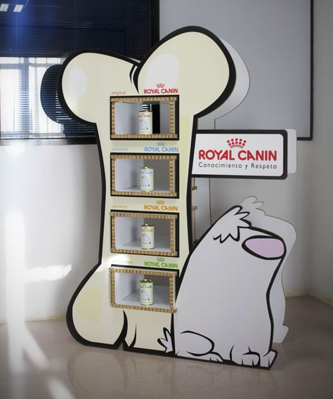 Displays Pet Store Display, Shoe Store Design, Point Of Sale Display, Craft Booth Displays, Pos Display, Royal Canin, Pop Display, Exhibition Booth Design, Creative Display