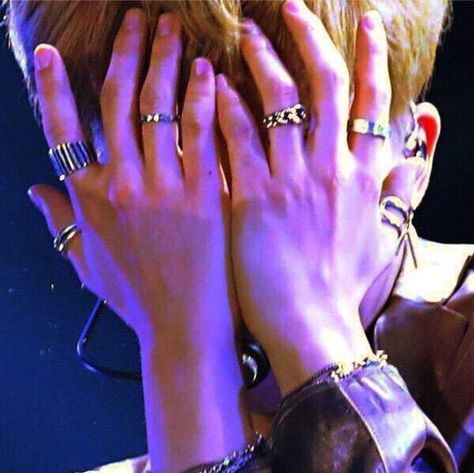 Jimin Rings, Jimin's Hands, Sitting On His Lap, Kpop Group, I Dont Know, Korean Boy, Bts Aesthetic, Bts Aesthetic Pictures, Soft Lips