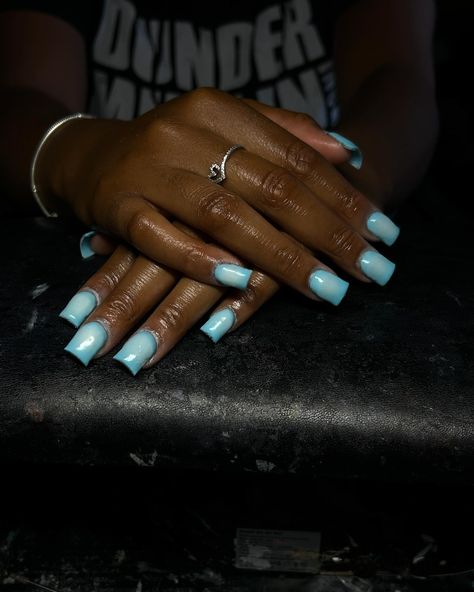 Light blue with white aura - - - - - - - - - - - #nailsnailsnails #nails #explore #explorepage #brocktonnailtech White Aura, Light Blue Nails, Blue Nails, Nail Tech, Aura, Light Blue, Nails, Birthday, Blue