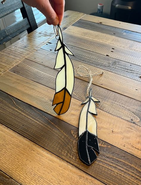 Stained Glass Eagle Feathers-set of Two in Gift Box - Etsy Stained Glass Feathers, Stained Glass Eagle, Glass Feather, Eagle Feathers, Glass Creations, Feather Painting, Pheasant, Suncatchers, Stained Glass