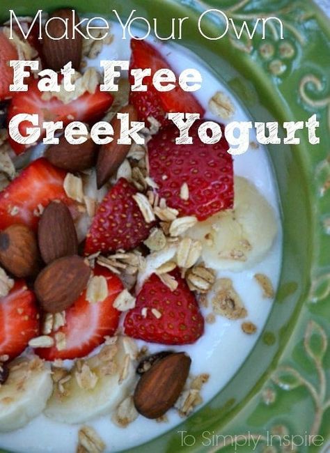 Learn how to make your own homemade Greek Yogurt in a crockpot! It's an easy recipe and can be made fat-free as well. Crockpot Greek Yogurt, Homemade Alternatives, Homemade Yogurt Recipes, Diy Yogurt, Quiche Muffins, Make Greek Yogurt, Homemade Greek Yogurt, Spinach Quiche, Lactose Free Diet