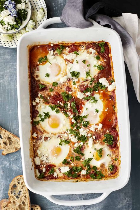 Baked Shakshuka Recipe, Shakshuka In Oven, Shakshuka For A Crowd, Shakshuka For Two, Sheet Pan Shakshuka, Easy Dinner Recipes Oven Bake, Oven Baked Shakshuka, Oven Shakshuka, Feta Breakfast Recipe