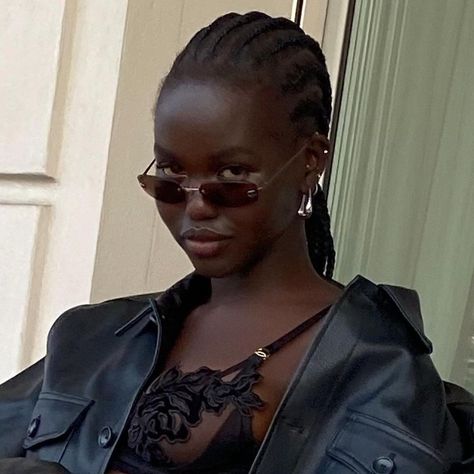 Adut Akech, Catty Noir, Concert Outfits, Brown Skin, Looks Style, Black Is Beautiful, Pretty Face, Look Cool, Pretty Woman