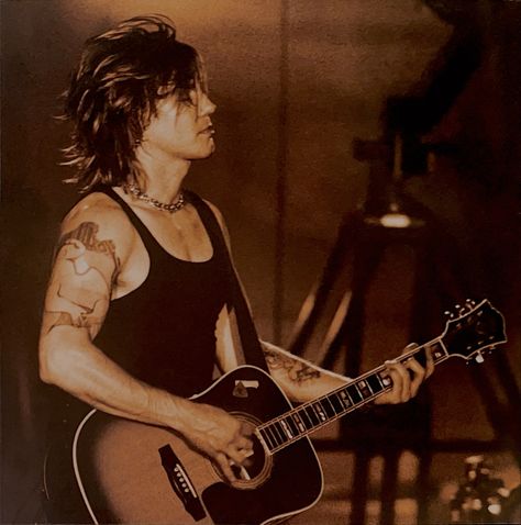 Johnny Drop 90s Hair, John Rezeznik, Johnny Rzeznik, John Rzeznik, John Rzeznik 90s, The Goo Goo Dolls Aesthetic, Iris Goo Goo Dolls Poster, The Goo Goo Dolls, The Goo Goo Dolls Poster