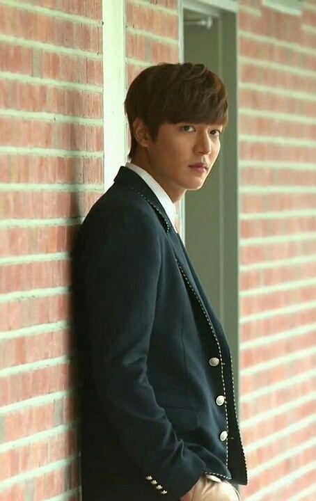 Lee Min Ho as Kim Tan Lee Min Ho Hot Pics, Kim Tan The Heirs, The Heirs Kdrama, Le Min Ho, Lee Min Ho Kdrama, Kim Tan, Lee Min Hoo, Choi Jin Hyuk, Lee Min Ho Photos