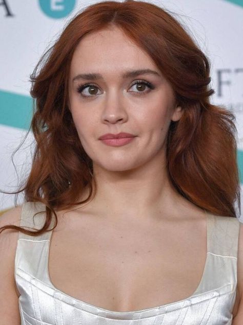 Alicent Hightower Makeup, Alicent Hightower Hair Color, Olivia Cooke Hair, Alicent Hightower Hair, Olivia Cooke, Alicent Hightower, Female Faces, Ginger Hair Color, Auburn Hair