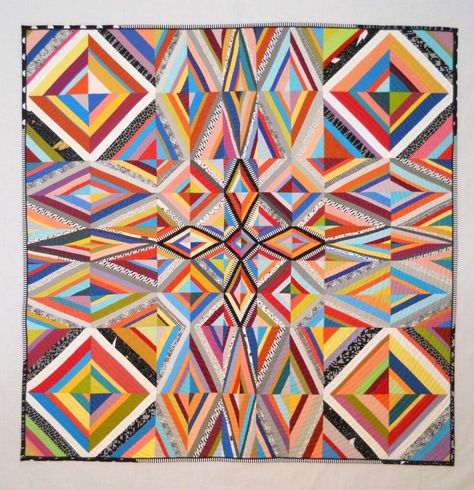 Interesting Quilts, Stripes Quilt, Abstract Quilts, Fabric Organization, Optical Illusion Quilts, Walking Foot Quilting, American Patchwork And Quilting, Photo Quilts, Quilt Modernen