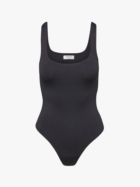 Black Bodysuit Outfit, Aritzia Outfit, Aritzia Style, Vogue Editors, Prada Loafers, Basic Bodysuit, Suit Pin, Oversized Turtleneck, Tank Bodysuit