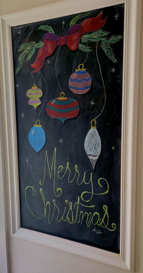 Xmas Chalkboard Art, Christmas Chalkboard Art Diy, Easy Christmas Chalkboard Art, Holiday Chalkboard Ideas, Christmas Tree Chalkboard Art, Christmas Chalkboard Art Easy, December Chalkboard Ideas, Chalkboard Christmas Ideas, Christmas Blackboard Ideas