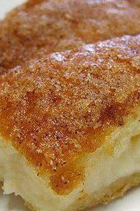 Cressent Roll Cheesecake Breakfast Cheesecake, Sopapilla Recipe, Crescent Roll Cheesecake, Sopapilla Cheesecake, Cream Cheese Crescent Rolls, Cheese Crescent Rolls, Salty Cake, Crescent Roll, Crescent Rolls