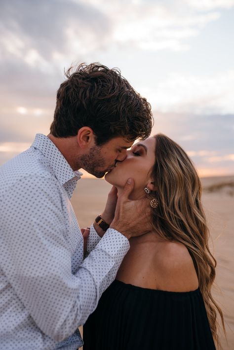 outer banks engagement - jockey's ridge engagement photographer - north carolina wedding photographer Best First Kiss Poses, Couple Poses Reference Kisses, Courtroom Drawing, Karate Training, Couple Kissing, Romantic Photos Couples, Wedding Couple Poses Photography, Girlfriend Goals, Cute Couples Hugging