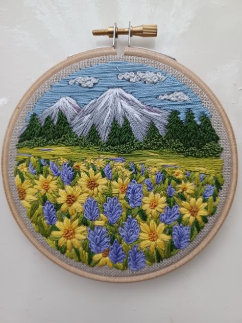 Embroidered Mountain Scene, Desert Landscape Embroidery, Mountain Scene Embroidery, Landscape Embroidery Patterns Free, Hand Embroidery Mountains, Mountain Embroidery Designs, Embroidery Landscape Pattern, Big Embroidery Designs, Embroidery Landscape Easy