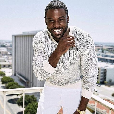 1,672 Likes, 15 Comments - B-Rad Jones (@blackbeardedmen) on Instagram Lance Gross, Male Faces, Dark Skin Men, 90s Hip Hop Fashion, Men Closet, Swag Men, Man Crush Everyday, Black Men Fashion, Man Crush