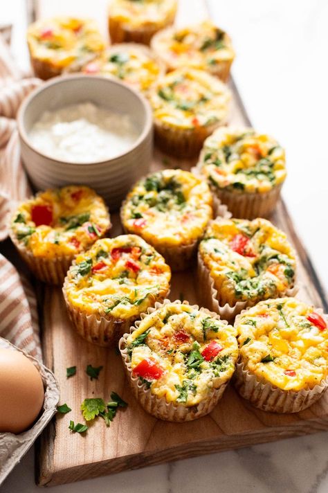 Cottage Cheese Egg Muffins - iFoodReal.com Cottage Cheese Mini Muffins, Egg Muffins With Cottage Cheese, Cottage Cheese Egg Muffins, Veggie Egg Muffins, Veggie Egg Cups, Cottage Cheese Muffins, Egg Cups Recipe, Sausage Muffins, Cottage Cheese Breakfast