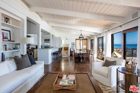 Malibu Style, Rande Gerber, Malibu Mansion, Malibu Homes, Dreamy Ocean, Malibu Beach House, Malibu Home, Beachfront House, Malibu Beach