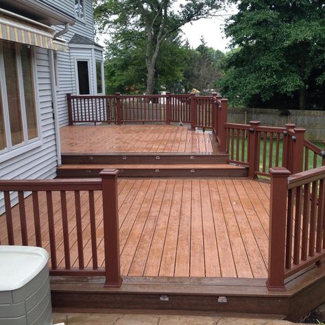 New Beautiful Trex deck - Traditional - Deck - New York - by Deck Guardian | Houzz Deck Colors Ideas Paint Tan House, Deck Railing Ideas Wood, Wooden Deck Railing Ideas, Horizontal Deck Railing Ideas, Wood Deck Colors, Deck Steps Ideas, Wooden Deck Railing, Unique Deck Railing, Deck Railing Ideas Diy