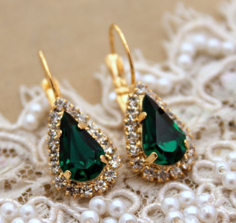 Emerald Earrings, Emerald Drop Earrings, Emerald Bridal Earrings, Dark Green Earrings, Teardrop Emerald Earrings, Swarovski Green Earrings ♥ Genuine Swarovski tags ♥ 1 year guarantee ♥ Wrapped and ready to give, arrives in our signature Petite Delights by Ilona Rubin® Box.( we can add a personalized note) ♥ U.S packages insured & shipped with USPS® tracking number ♥ Various finish options Details : ♥ Materials- 14k Gold or Silver Plated over brass CRYSTALLIZED™ Swarovski Element. ♥ Size appr Dark Green Earrings, Emerald Green Jewelry, Emerald Drop Earrings, Diamond Danglers, Emerald Diamond Earrings, Emerald Earrings Drop, Earrings Emerald, Jewelry Board, Dangler Earrings