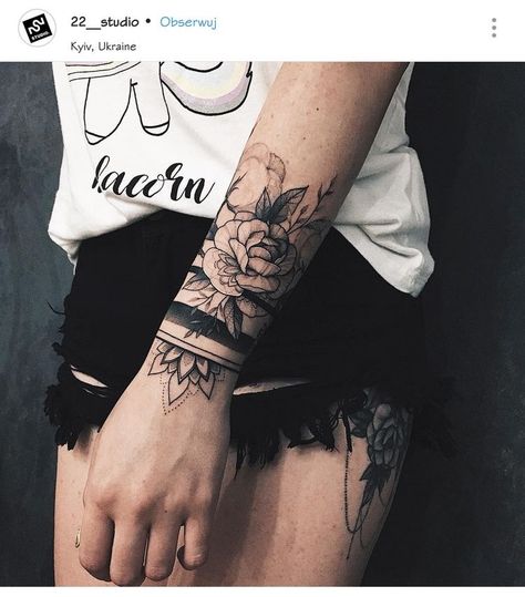 Tattoo Band, Forearm Flower Tattoo, Cuff Tattoo, Any Tattoo, Forearm Band Tattoos, Floral Tattoo Sleeve, Arm Band Tattoo, Inspiration Tattoos, Wrist Tattoos For Women