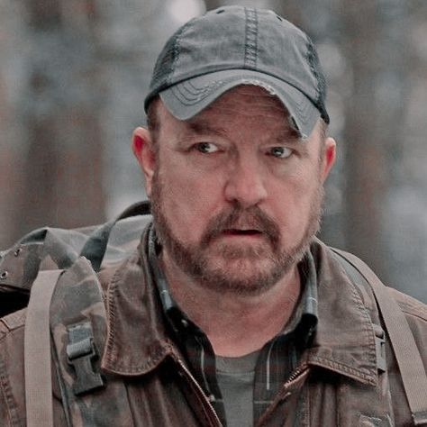 Supernatural Bobby Singer, Bobby Supernatural, Spn Characters, Men Faceclaims, Phoenix Ashes, Bobby Singer Supernatural, Supernatural Bobby, Jody Mills, Winchester Sister