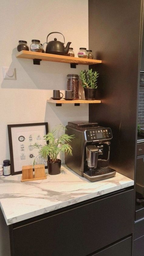 Coffe Corners Ideas Modern, Coffee Corner Kitchen, Kaffe Station, Coffee Stations, Apartment Decorating Living, Coffee Bar Design, Villain Aesthetic, Home Coffee Stations, House Villa