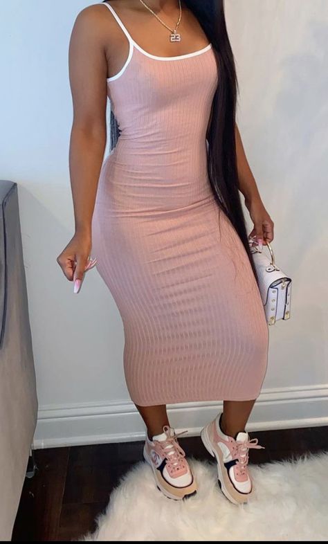 Long Sundress Outfit Black Women, Baddie Bodycon Dress, Sundress With Sneakers, Long Sundress Outfit Baddie, Pink Sundress Black Women, Black Sundress Outfit Baddie, Baddie Pink Dress Outfit, Long Bodycon Dress Outfit, Killa Outfits