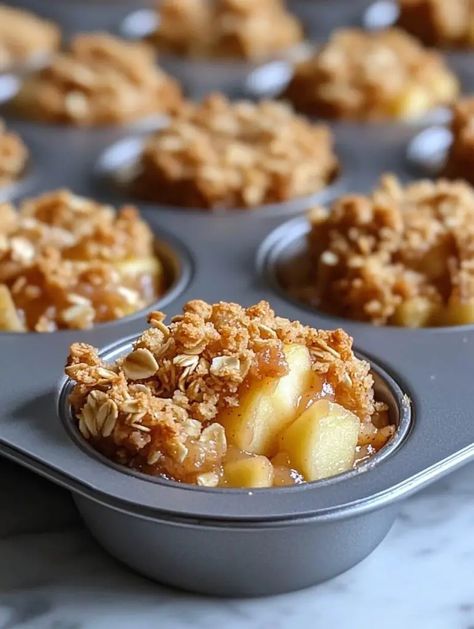 Individual Apple Pies Muffin Tins, Apple Crisp Muffin Tin, Mini Apple Crisps In Muffin Tin, Small Apple Pies Muffin Tins, Apple Crumble Cups, Apple Crisp Cups Easy, Easy Mini Apple Pies In Muffin Tin, Apple Crisp In Cupcake Pan, Mini Apple Pie Recipe Muffin Tins