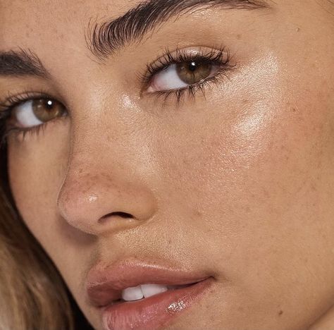 Madison Beer Photoshoot, Madison Beer Makeup, Beer Drawing, Nose Fillers, Rhinoplasty Nose Jobs, Job Inspiration, Perfect Nose, Blonde Hair Looks, Nose Job