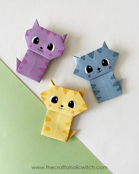 single sheet origami cat Cute Cat Crafts Diy, Small Origami Tutorials, Origami Patterns Step By Step, Easy Paper Art, Construction Paper Origami, Things To Make With Paper Easy, Paper Crafts For Kids Easy Step By Step, Cat Arts And Crafts, Paper Bookmark Ideas