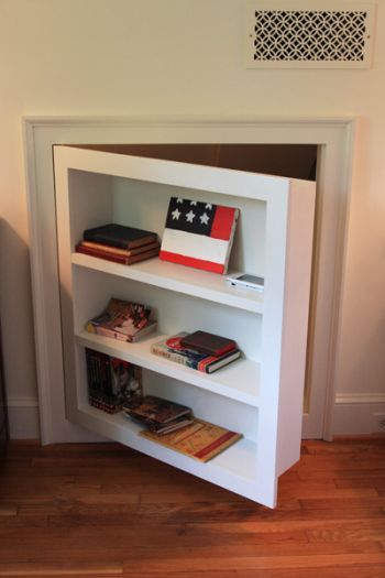 Built-in, hinged bookcase for crawl space access area in basement instead of a door Gömda Rum, Mobile Home Skirting, Attic Renovation Ideas, Attic Doors, Finished Attic, Attic Bedroom Designs, Attic Closet, Attic Playroom, Attic Conversion