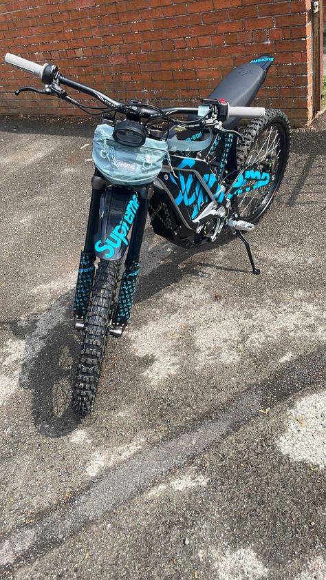 Ron Aesthetic, Surron Electric Bike, Surron Bike, Custom Dirt Bike, Best Motorbike, Sur Ron, Dirt Biking, Motocross Love, Cool Dirt Bikes