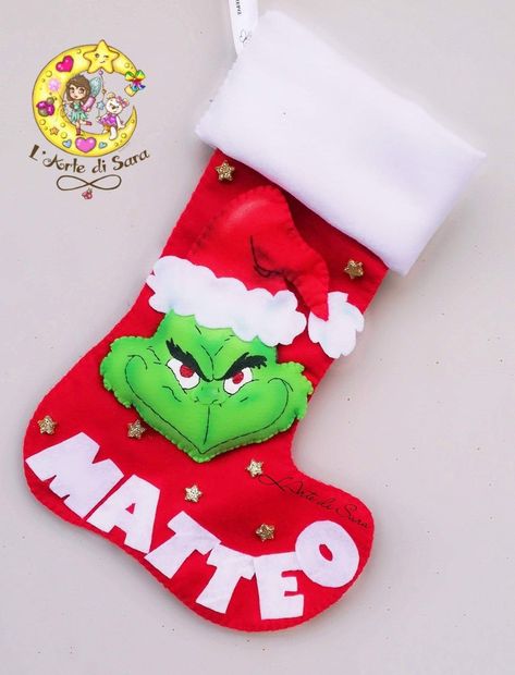 Grinch Stocking, Grinch Trees, Plaid Christmas Decor, Grinch Christmas Decorations, Christmas Stockings Diy, Holiday Crafts Diy, Christmas Jingles, Felt Christmas Decorations, Christmas Themes Decorations