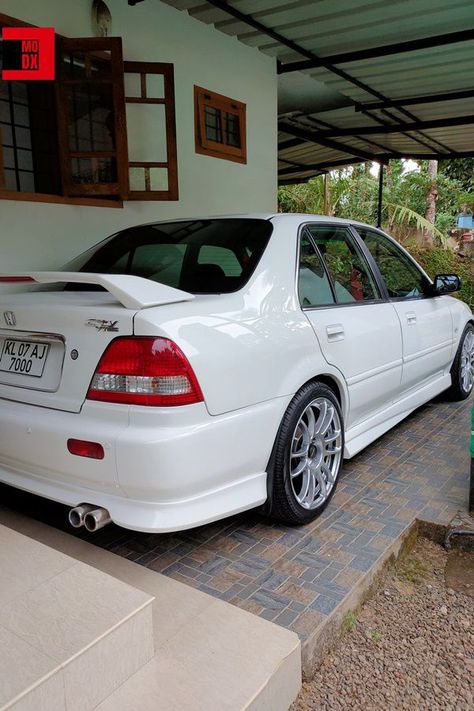 How clean is this white Honda City! - ModifiedX Honda Modified Cars, Old Honda Civic Modified, Honda City Type Z Modified, Honda Civic Old Model, Honda City Type 2 Modified, Honda City Type 2, Honda City Vtec, Honda City Modified, Modified Cars In India