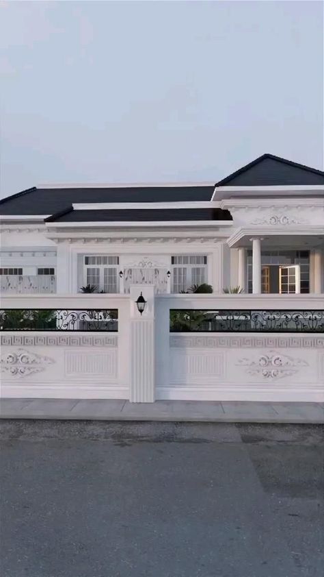 Fence Wall Design, Modern Fence Design, House Fence Design, Classic House Exterior, Building House Plans Designs, House Plan Gallery, Modern House Facades, Architect Design House, Modern Exterior House Designs