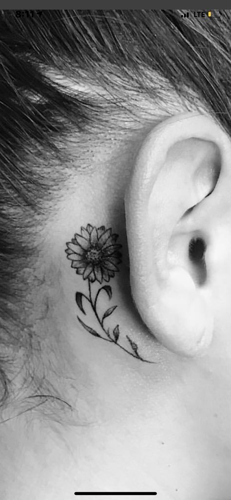 TATTOO IDEAS  small fine line sunflower behind ear tattoo black and grey Sunflower Behind Ear Tattoo, Sunflower Tattoo Behind Ear, Fine Line Sunflower, Small Sunflower Tattoo, Behind The Ear Tattoo Ideas, Behind The Ear Tattoo, Behind Ear Tattoos, Tattoo Behind Ear, Tatuagem Masculina Pequena