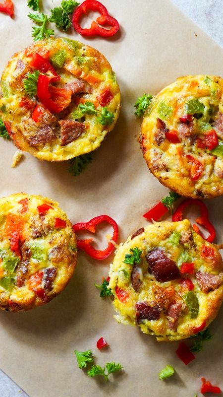 These easy bell pepper egg bites are a great way to get an easy high-protein breakfast. The simple ingredients such as red bell pepper, eggs, breakfast sausage, and veggies all form the perfect little egg bites for those busy mornings. Pair them with a salad or jazz things up with some hot sauce. Starbucks look... Red Pepper Egg Bites, Egg Muffin Cups, Egg Bites Recipe, Eggs In Peppers, Egg Bites, High Protein Breakfast, Turkey Sausage, Breakfast Meal Prep, Peppers And Onions