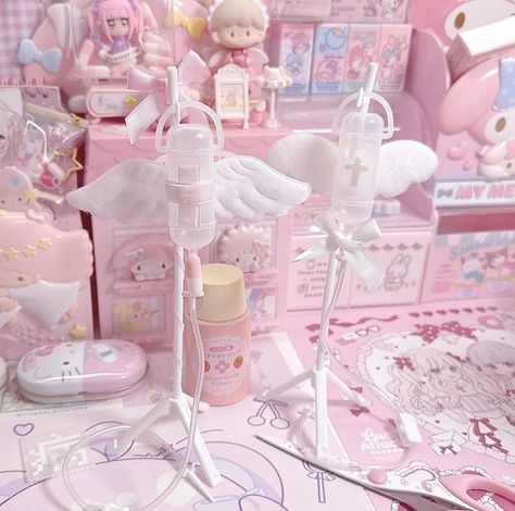 Pink Doctor Aesthetic, Pink Scrubs Aesthetic, Gurokawa Aesthetic, Nurse Core, Menhera Aesthetic, Hospitalcore Aesthetic, Hospital Core, Yumi Kawaii, Cutecore Gore