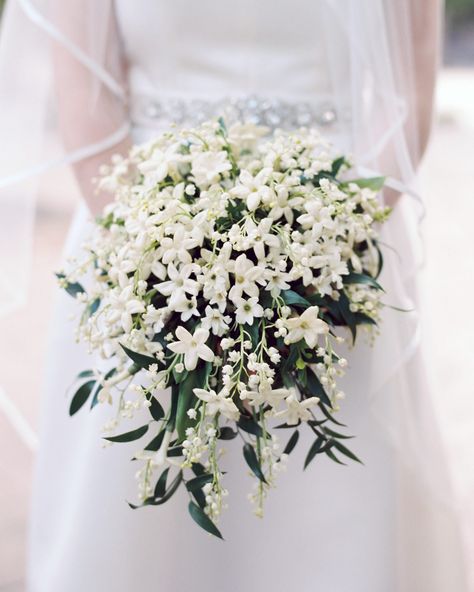 Stephanotis Bouquet, Kate Middleton Wedding, Martha Weddings, White Bridal Bouquet, White Wedding Bouquets, White Wedding Flowers, White Bouquet, Pretty Wedding, Bride Bouquets