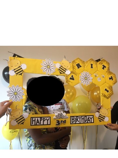 Spelling Bee Decorations, Bee Shower Theme, Bee Birthday Theme, Birthday Photo Booth, Bee Themed Classroom, Bee Theme Party, Alphabet Letter Crafts, Bee Classroom, Bee Birthday Party