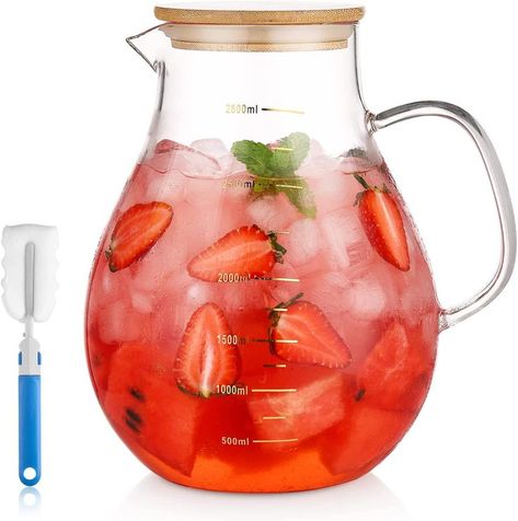 I can make BIG JUGS of delicious ice coffee in these bad boys my dude!!!!!!!!!!!!!!!!! Pitcher With Lid, Iced Tea Pitcher, Making Iced Tea, Sun Tea, Homemade Juice, Drink Pitcher, Water Carafe, Tea Cafe, Tea Pitcher