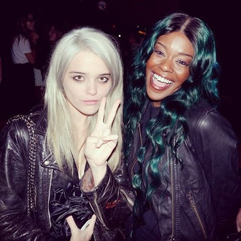 Sky Ferreira & Azealia Banks ❌ awesome Hipster Aesthetic, Sky Ferreira, Azealia Banks, Slay Girl, Celebrity Skin, Mysterious Girl, Famous Women, Sky High, American Apparel