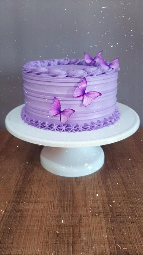 Butterfly Quinceanera Theme, Cake Purple, Purple Cakes Birthday, Buttercream Cake Decorating, Purple Cakes, Funny Birthday Cakes, Quinceanera Themes, Purple Baby, Cake Makers