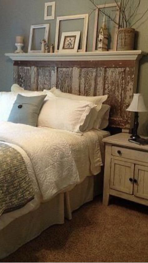 Head Boards Ideas, Bedroom Door Ideas, Vintage Decorating Ideas, Ideas For Bedrooms, Rustic Furniture Design, Classy Rooms, Head Boards, Cool Bedroom, Boards Ideas