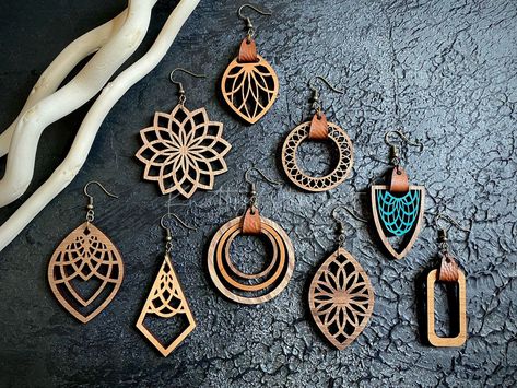 Cnc Earrings, Wooden Hinges, Wood Jewelery, Laser Cut Wood Earrings, Laser Printing, Laser Cut Wood Crafts, Engraved Earrings, Earrings Aesthetic, Laser Cut Jewelry