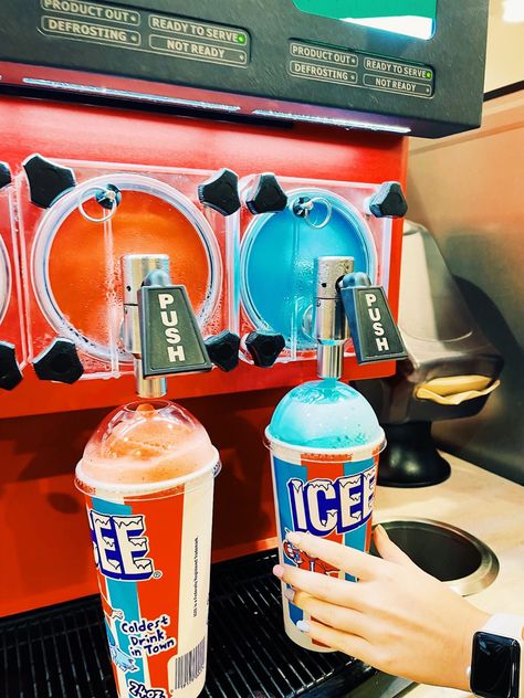 #summer #icee #vibes Icee Slushie Aesthetic, Icee Slushie, Dessert Logo, Food L, Summer Snacks, Summer Ideas, Frozen Drinks, Cute Wild Animals, Summer Treats