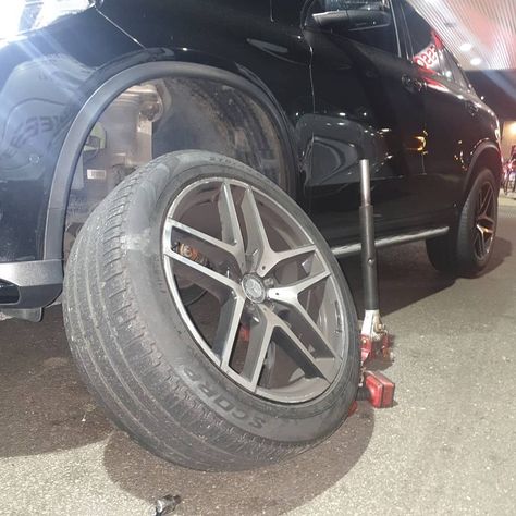 Blood Convenient Format, Flat Tyre Format For Client, Flat Tyre Format, Flat Tire Format For Client, Flat Tyre On The Road, Flat Tire Pictures At Night, Flat Tire At Night, Flat Tire Pictures, Flat Tyre